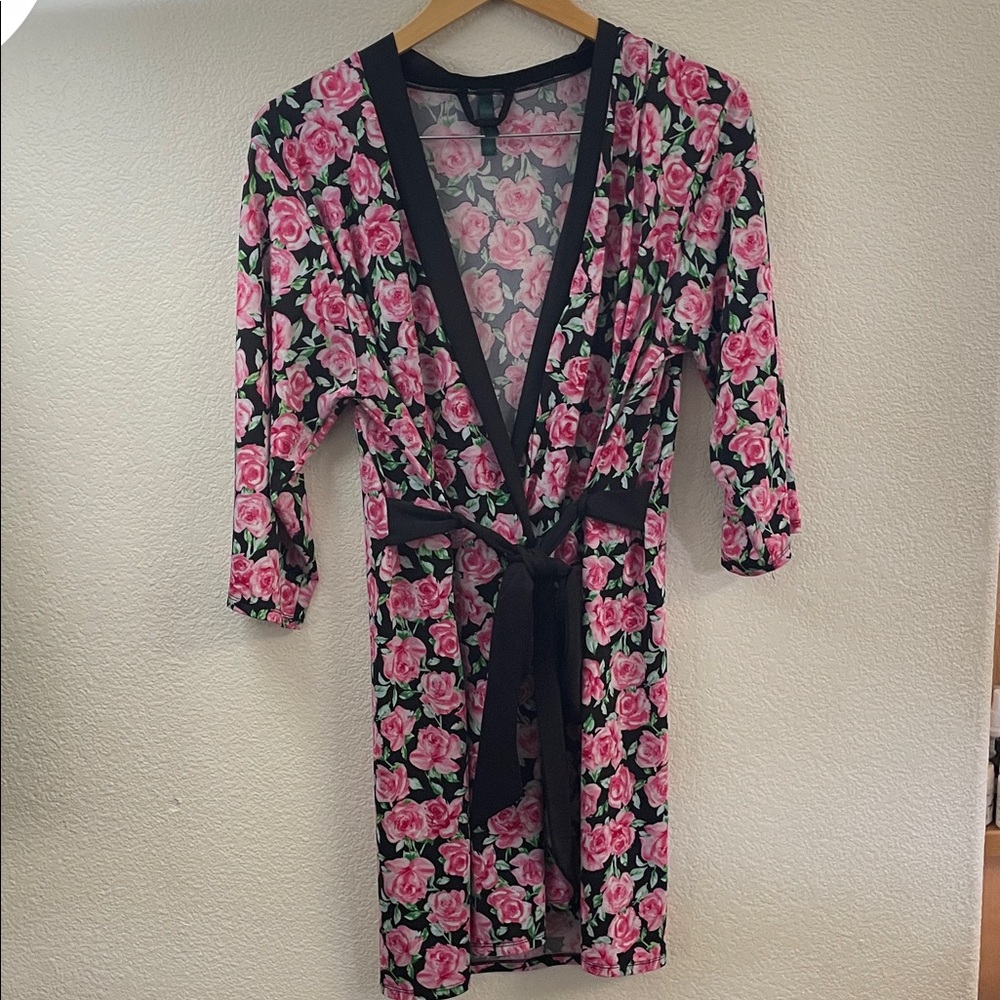 Laura Ashley Floral Kimono black Robe Pink roses attached belt feminine M